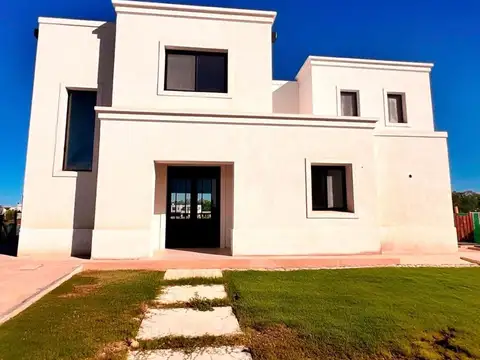 Casa en Venta en Barrio Santa Ana, Villanueva, Tig