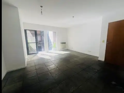 Departamento en alquiler 3 de febrero al 300