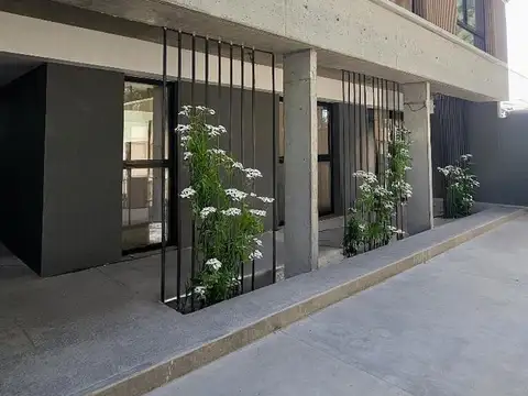 Depto Tipo Casa en Venta en Villa Gobernador Udaondo, USD 238.000