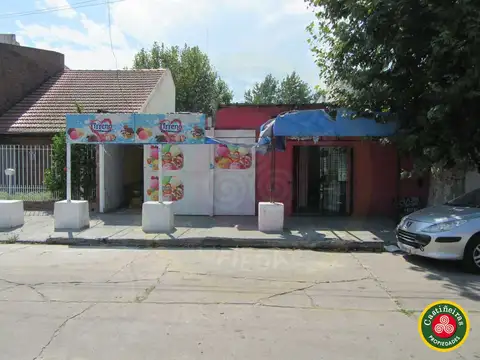 Venta - Lote de 271 m2 - Turdera - Piscina y amplio sector de Parrilla