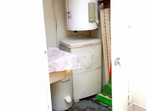 Venta Departamento 2 ambientes. Lomas del Mirador