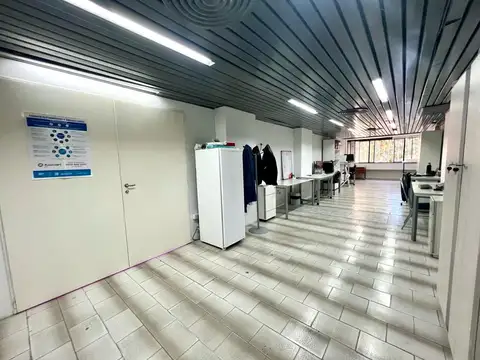 Local en Venta 50 años