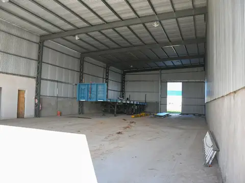 Camino El Calden y Autopista Rosario Buenos Aires 100