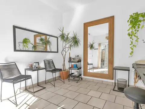 España  al 900 - Bajo San Isidro