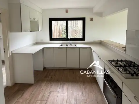 Casa en Venta en San Lorenzo Chico, USD 280.000