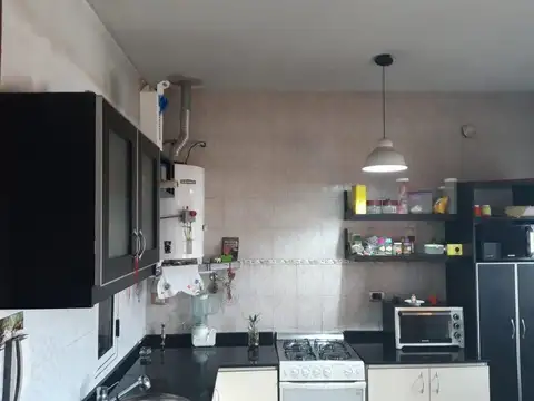 Local en Venta en Quilmes Oeste, USD 240.000