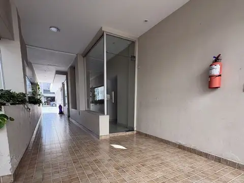 Departamento en Alquiler en Lanus Este, $ 700.000