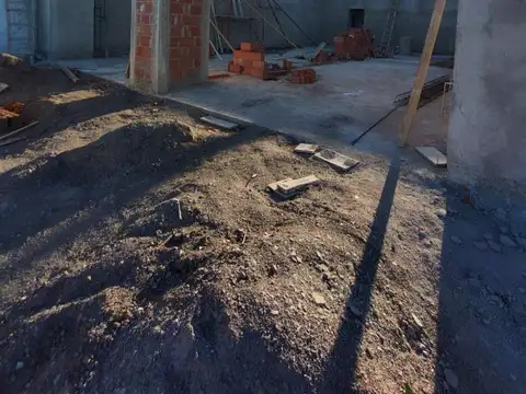 VENDO LOCAL EN DOCTA BOULEVARD 120 M2