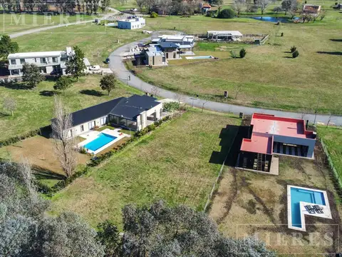 Terreno en Venta en Countries y Barrios Cerrados en Campana, USD 30.500