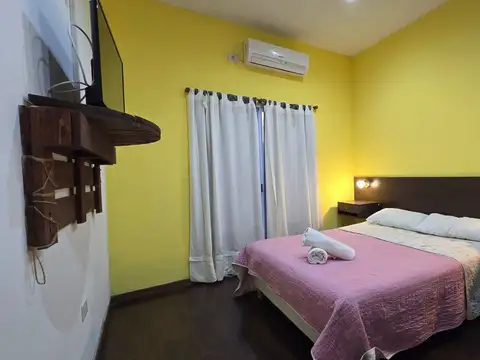 Calle Maestra Hermanas Bentancourt