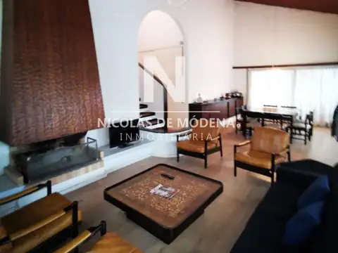 Casa en Venta en Playa Mansa, USD 550.000