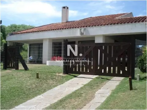Casa en Venta de 4 dormitorios