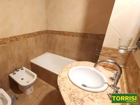 ALQUILER - 1 AMB - AV. CASEROS 4000 - BOEDO