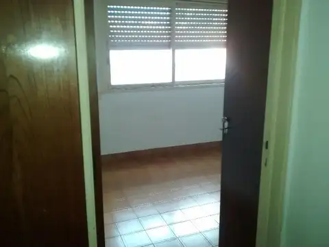 Departamento 3 ambientes con cochera
