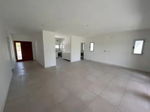Casa en Venta en Pilar del Este - Santa Emilia, USD 159.000