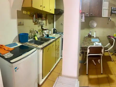 Depto Tipo Casa en Venta 50 años