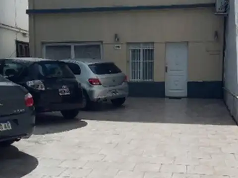 Casa En Venta En Quilmes Oeste Centro