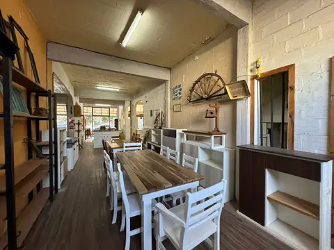 Venta En Block Local Comercial Más Deptos En Mar Del Tuyu Calle 2 Entre 61 Y 62