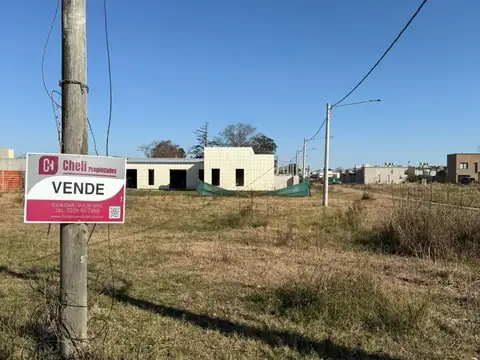 LOTE SOBRE CALLE SMITH ESQUINA ESPAÑA