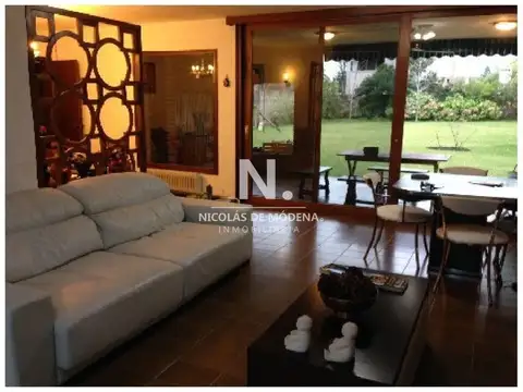 Casa en Venta en Playa Mansa, USD 620.000