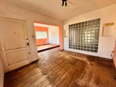 Depto Tipo Casa en Venta 37 años