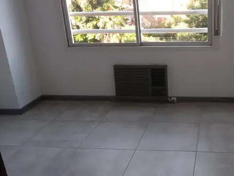 Departamento en Alquiler en Vicente Lopez, $ 620.000