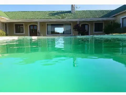 Quinta en Venta en Manantiales, USD 1.600.000