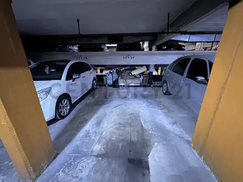 VENTA COCHERA FIJA TECHADA EN VILLA DEVOTO / VILLA DEL PARQUE