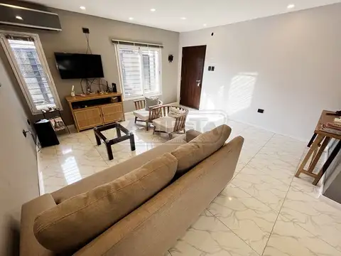 Casa en Venta en Villa Luzuriaga, USD 250.000