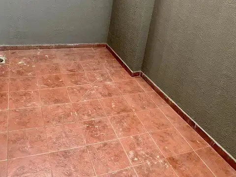 Depto Tipo Casa en Venta 15 años
