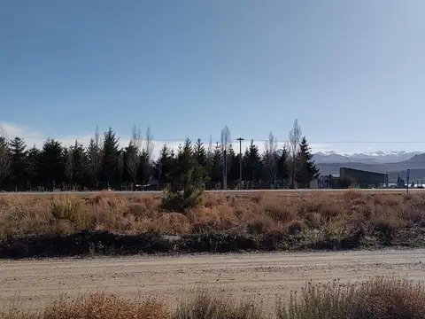 Terreno sobre colectora en PH venta en Dina Huapi.