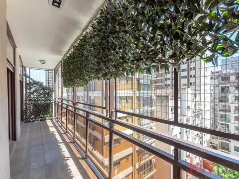 Departamento 4 ambientes con 3 baños