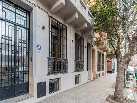 Depto Tipo Casa en Venta de 4 ambientes