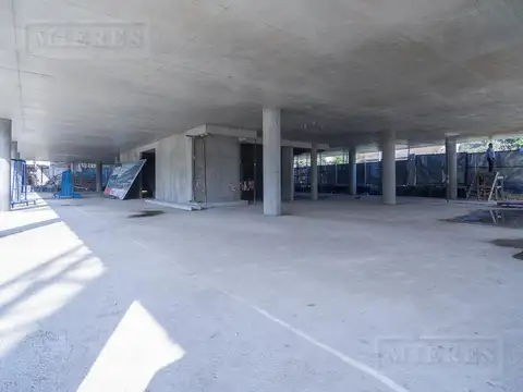 Urbana Las Lomas, Ed I Piso 2 Oficina 6