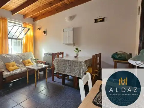 Casa en venta c/ cochera en Punta Alta