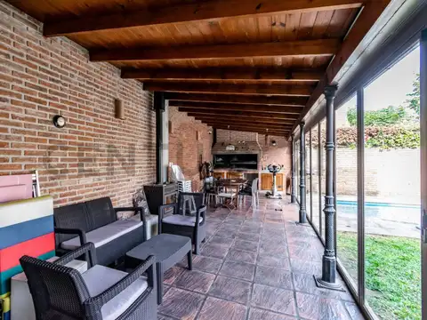 Casa en Venta en Horqueta, USD 339.000