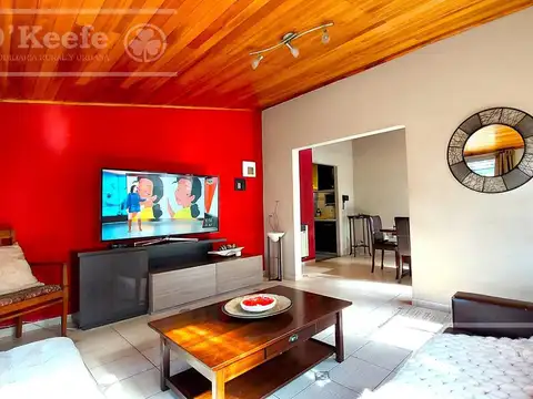 Casa 5 ambientes con 2 baños