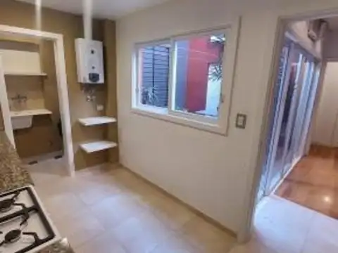 Depto Tipo Casa en Venta 40 años