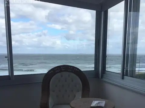 Departamento 5 ambientes con 4 baños