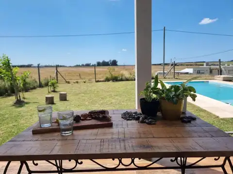 Avenida Los Pescadores y Las Almejas