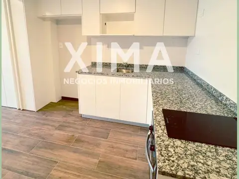 Departamento en Alquiler en Shopping, $ 495.000