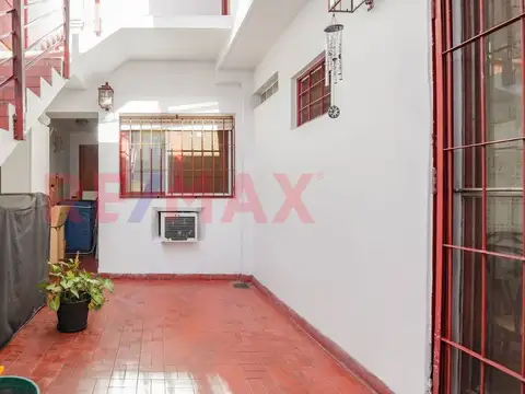 Casa 4 amb con patio terraza cochera P.avellaneda