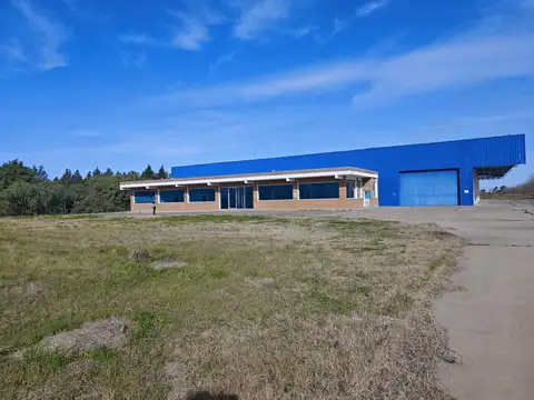 Nave industrial A012