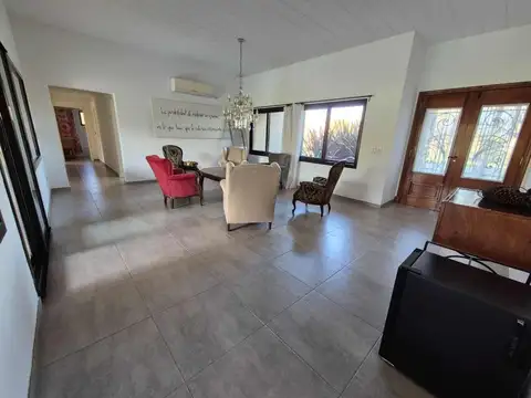 Casa en Venta en Altos De Manzanares, USD 620.000