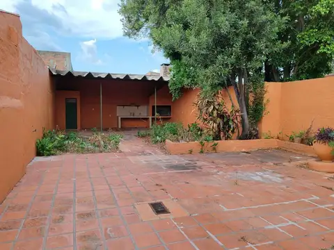 Espacio, ubicacion y comodidad en pleno centro.