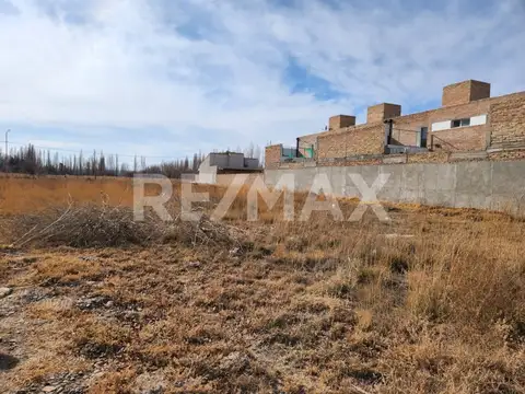 LOTE DE 369 M2 EN LOS PERALES FERNANDEZ ORO