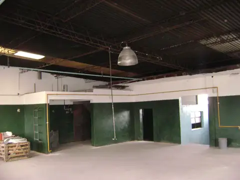 Galpon en Venta en Villa Talleres, USD 110.000