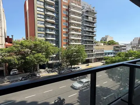 BELGRANO 3600