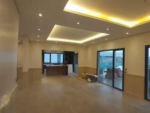 Casa en Venta en Santa Isabel, USD 189.000