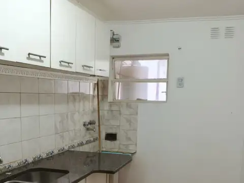 Departamento en Alquiler en El Palomar, $ 650.000